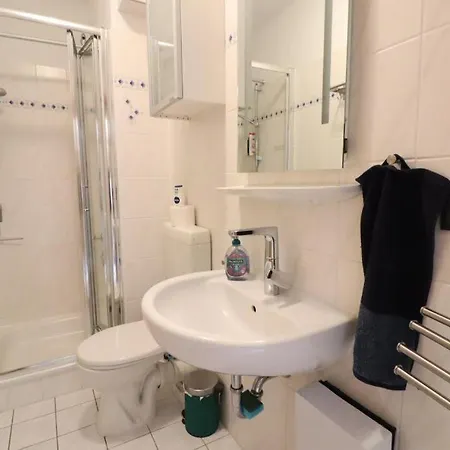 Daire Nordheimstrasse-150-wohnung-6