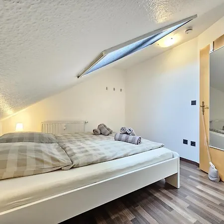 Daire Nordheimstrasse-150-wohnung-6